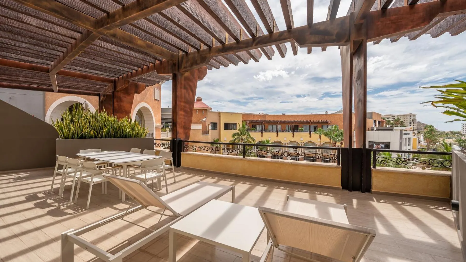 The Paraiso Residences At Marina Cabo Cabo San Lucas